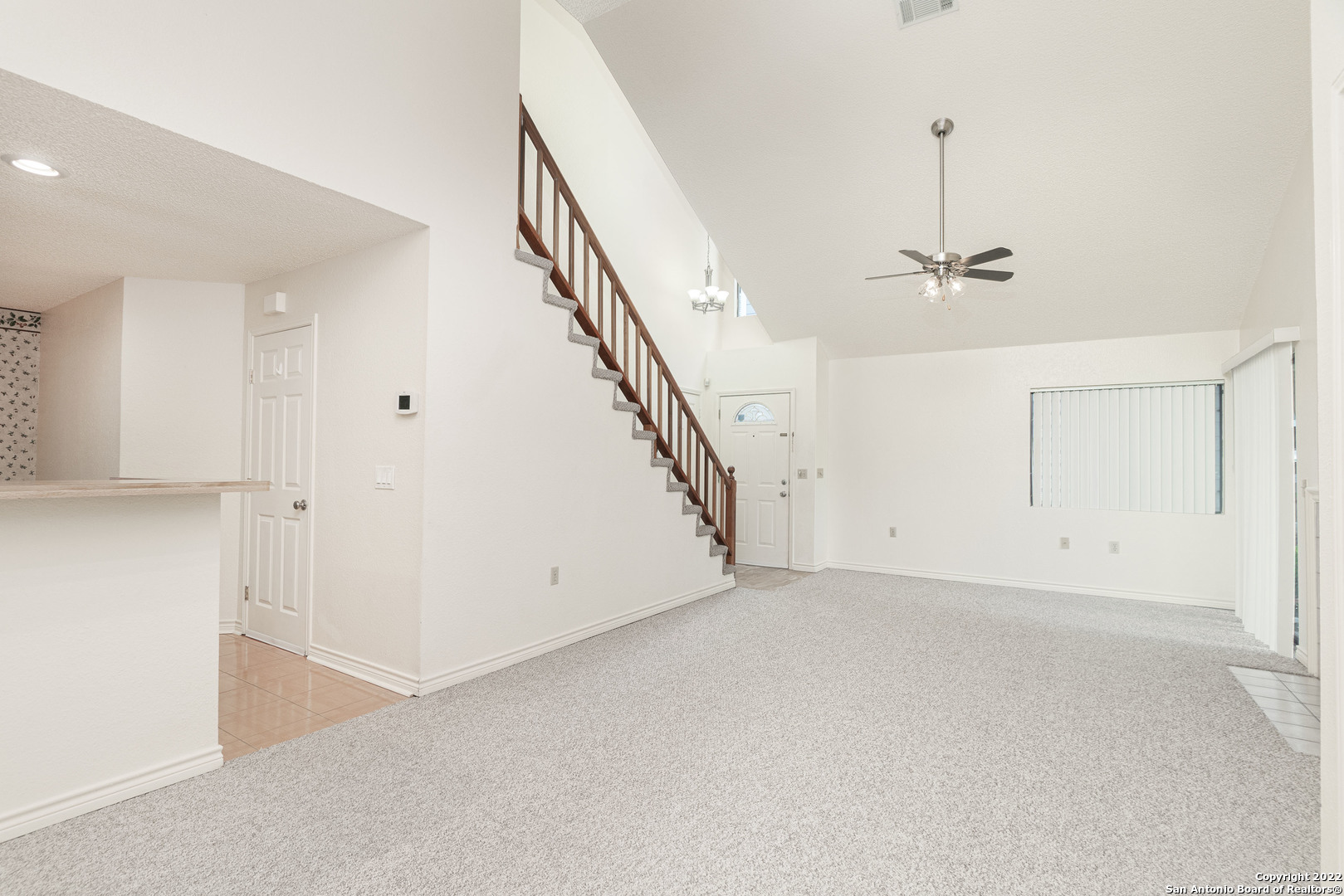 16618 Spruce Tree Lane San Antonio, TX 78247 - Photo 3 of 14