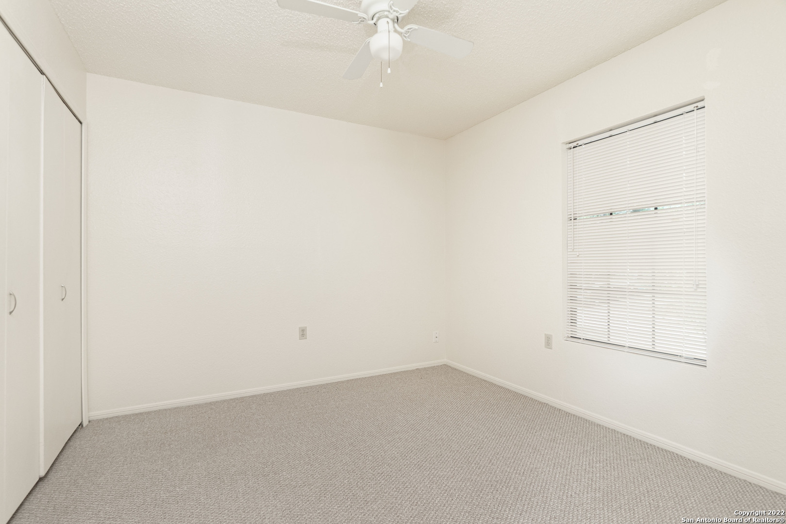 16618 Spruce Tree Lane San Antonio, TX 78247 - Photo 10 of 14