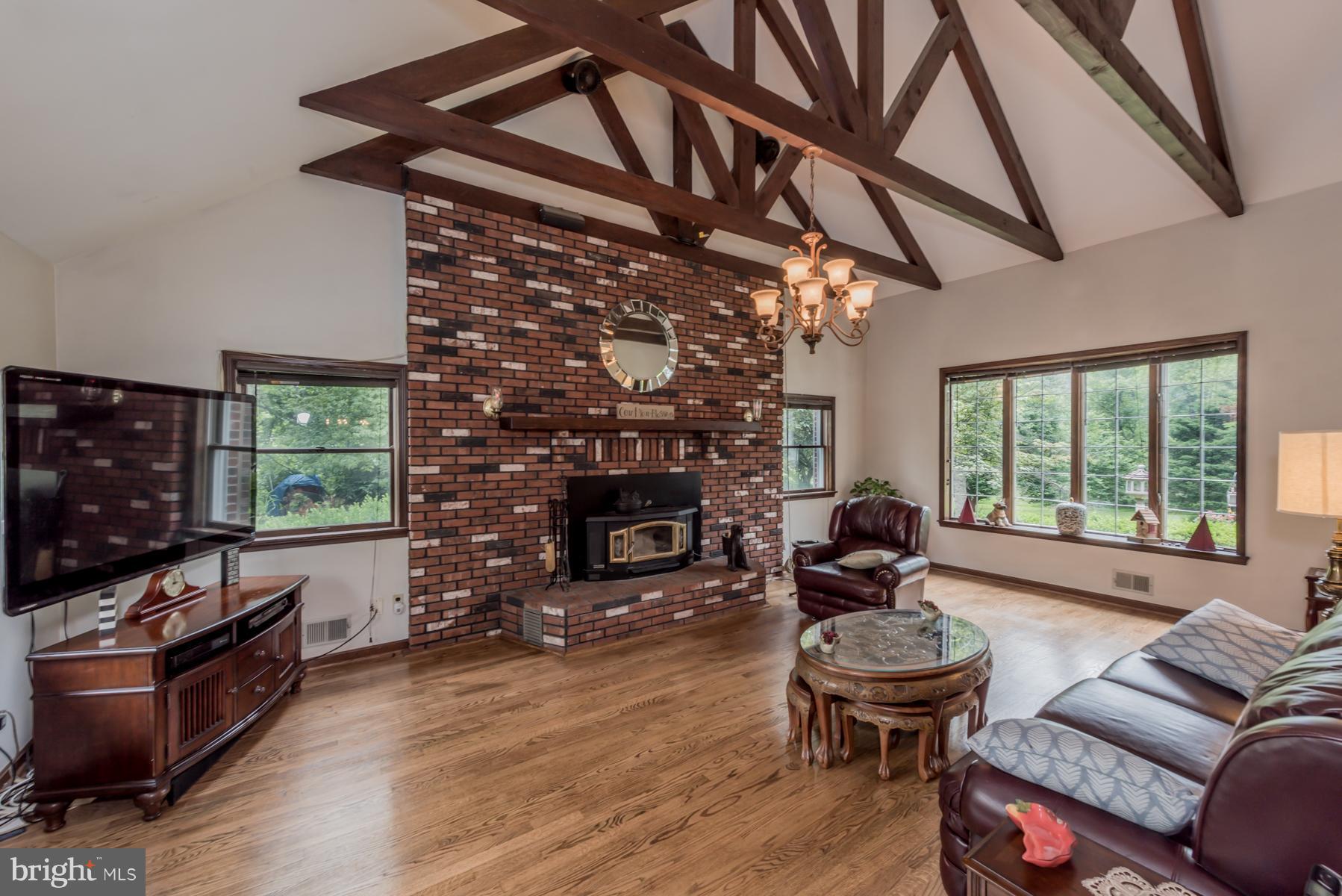 14142 Rover Mill Road West Friendship, MD 21794 - Photo 8 of 28 Family Room