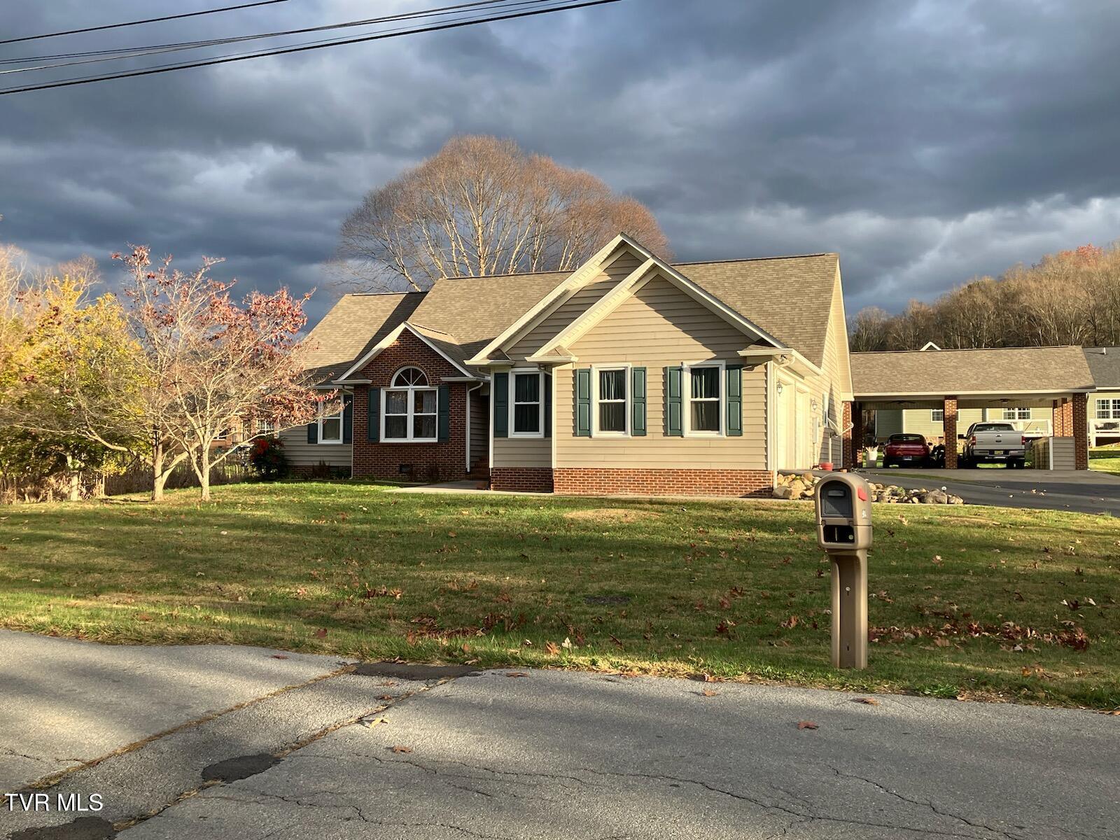 904 Mountainview Road Erwin, TN 37650 - Photo 1 of 26 1.1