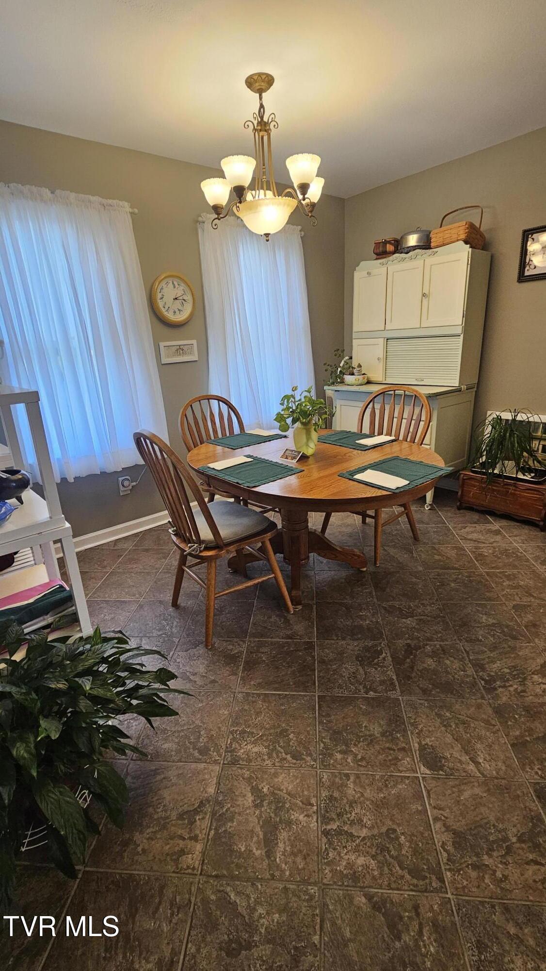 904 Mountainview Road Erwin, TN 37650 - Photo 15 of 26 14