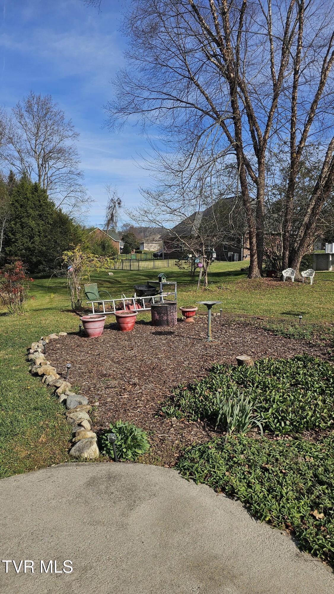 904 Mountainview Road Erwin, TN 37650 - Photo 10 of 26 9