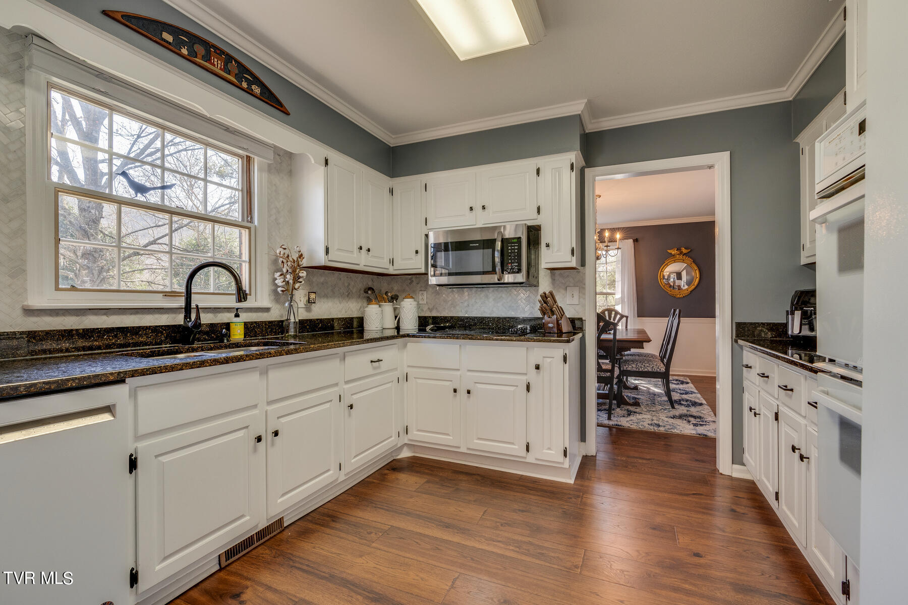 725 Chippendale Road Kingsport, TN 37660 - Photo 16 of 45 016