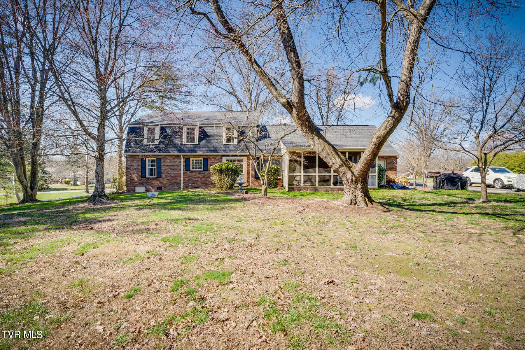 725 Chippendale Road Kingsport, TN 37660 - Photo 40 of 45 040