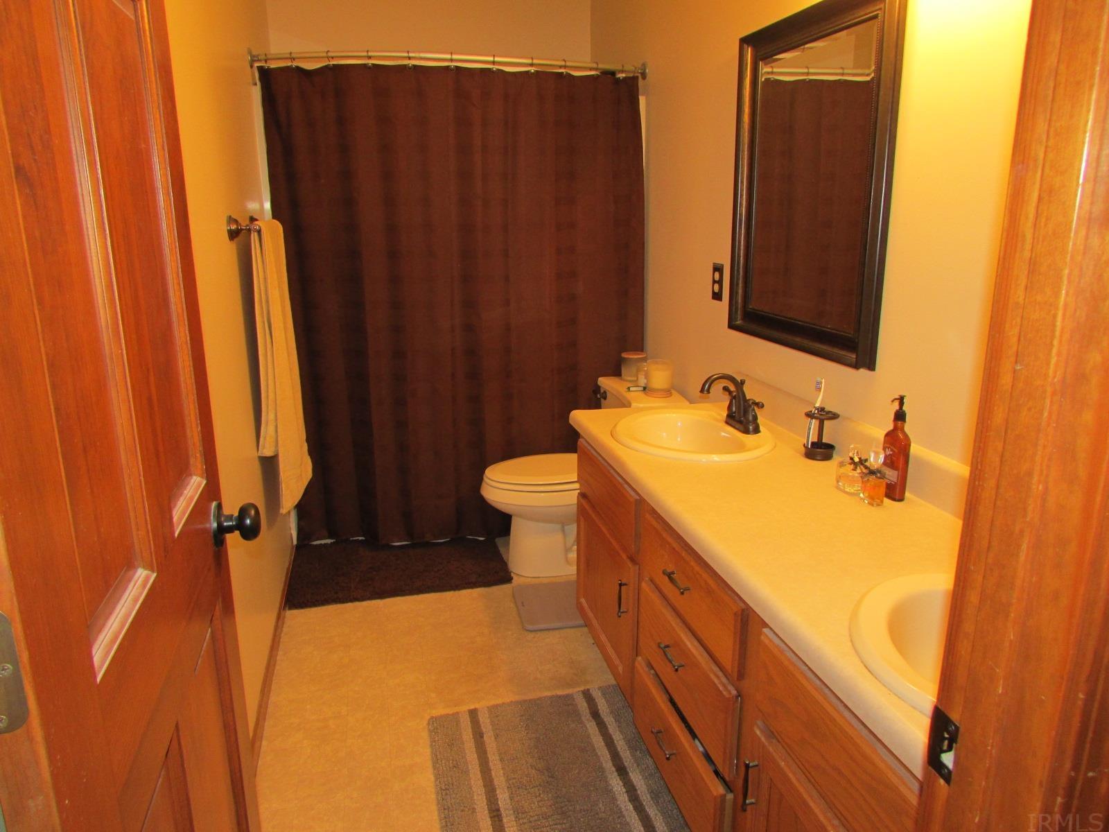 2316 Broken Oak Road Fort Wayne, IN 46818 - Photo 16 of 24