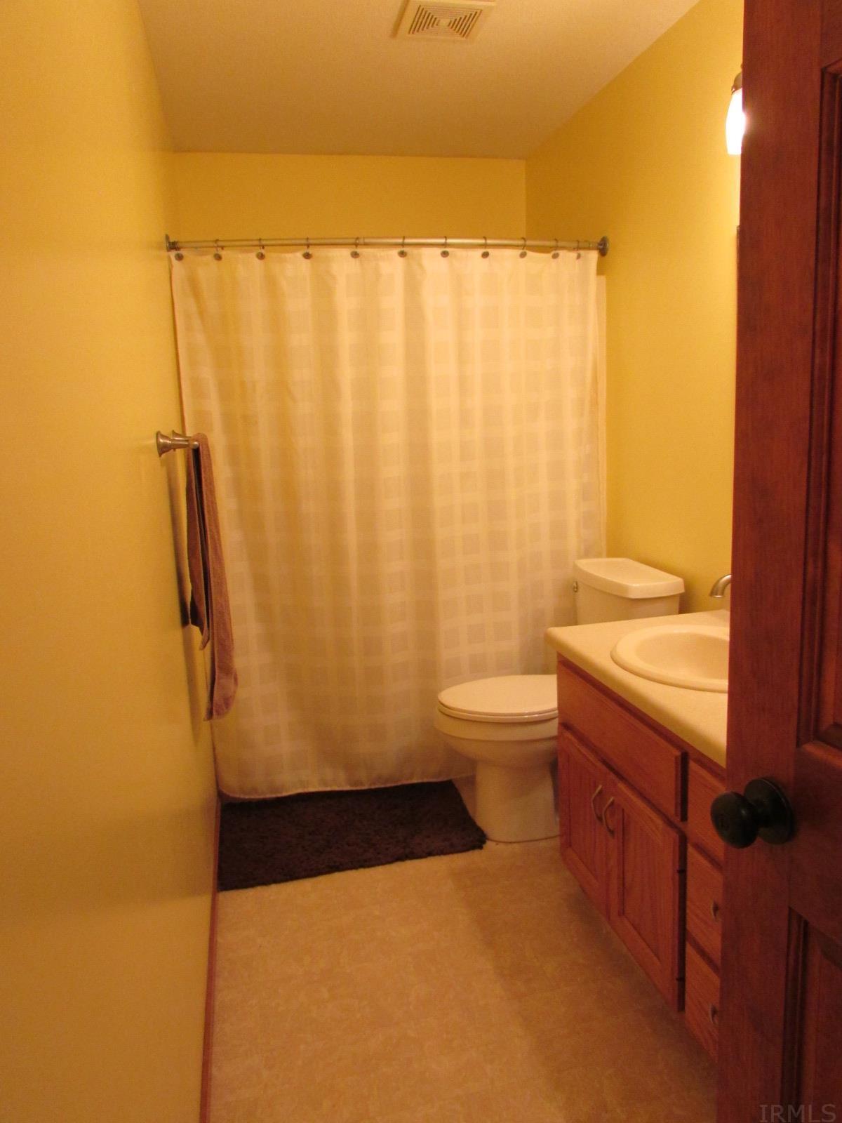 2316 Broken Oak Road Fort Wayne, IN 46818 - Photo 17 of 24