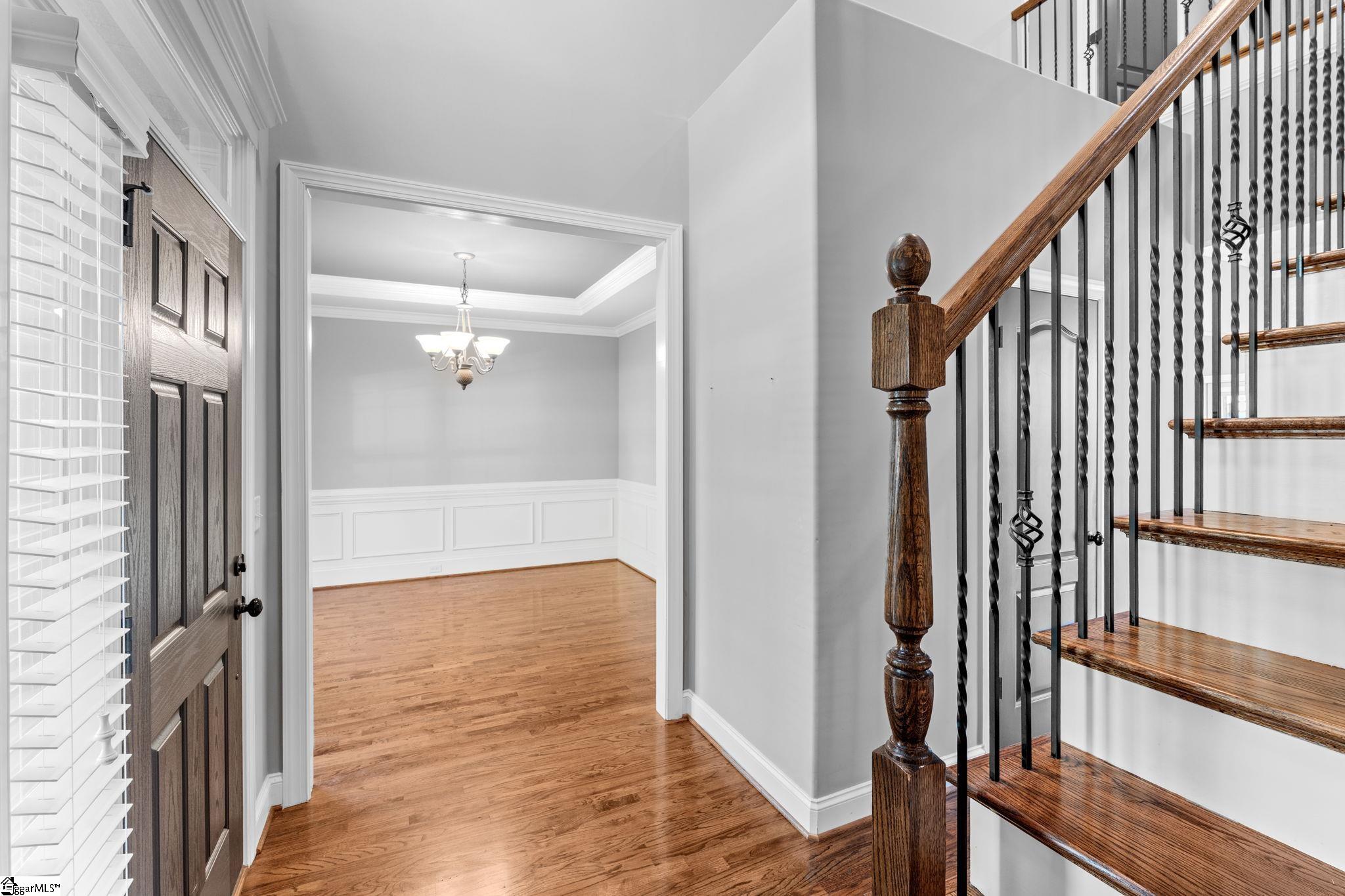 34 Oak Grove Lake Road Greenville, SC 29615 - Photo 2 of 28