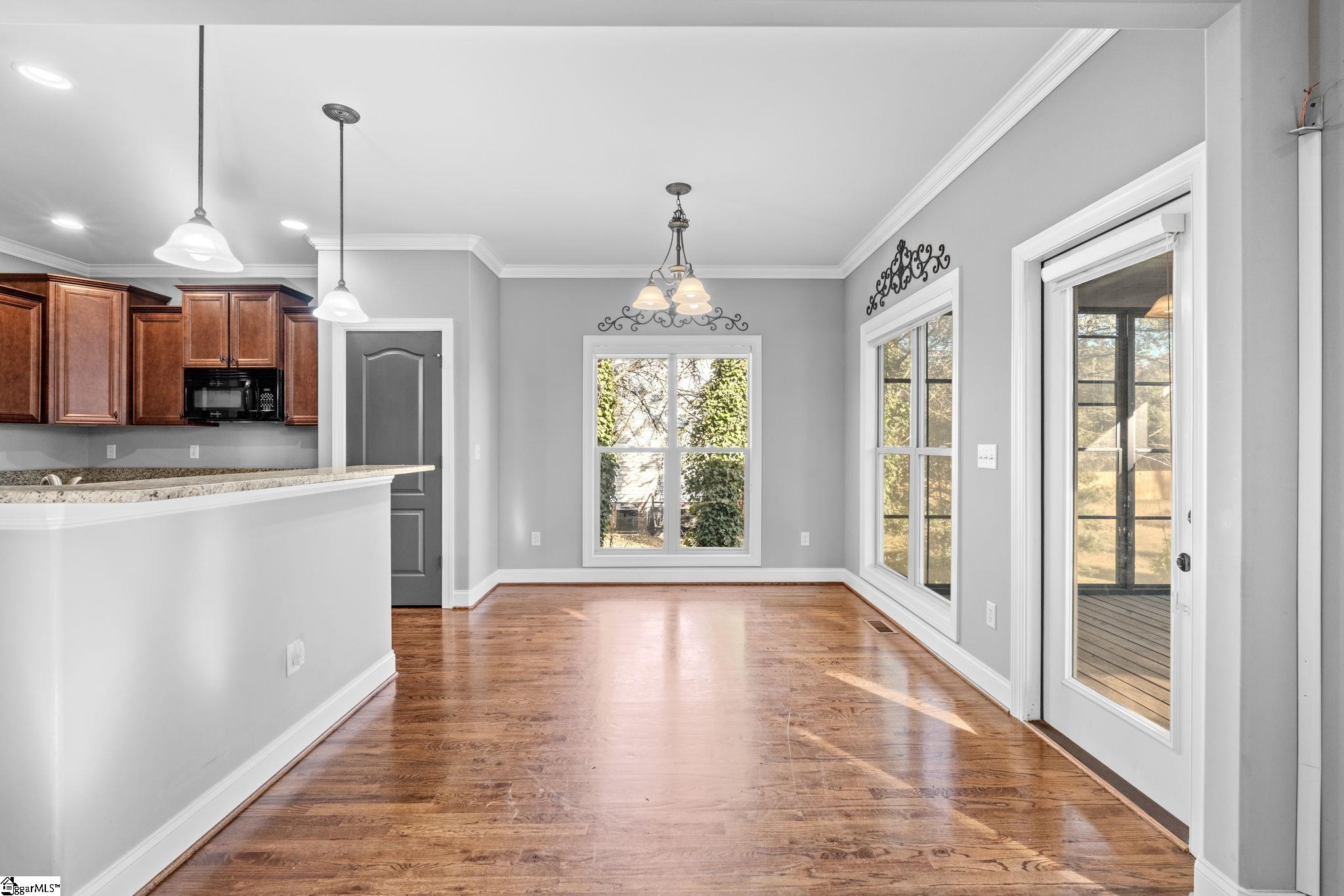 34 Oak Grove Lake Road Greenville, SC 29615 - Photo 9 of 28