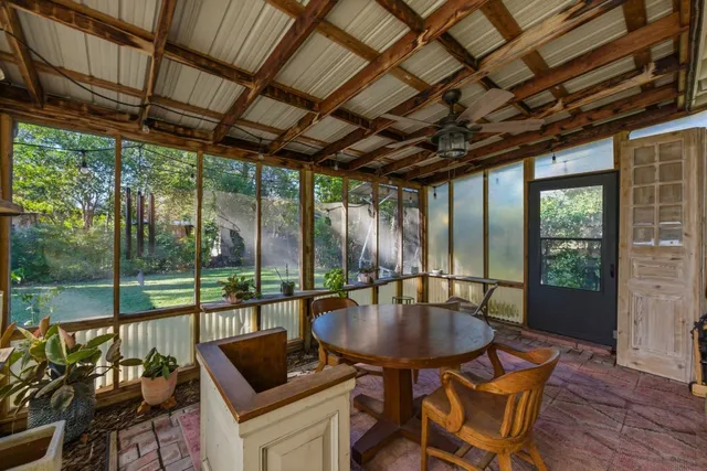 $3,200 | 1101 Arcadia Avenue, Austin, TX 78757