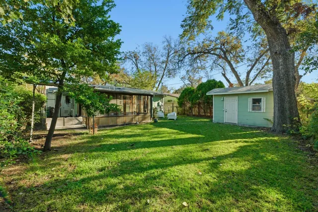 $3,200 | 1101 Arcadia Avenue, Austin, TX 78757