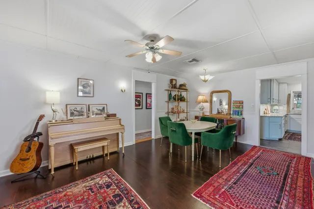 $3,200 | 1101 Arcadia Avenue, Austin, TX 78757