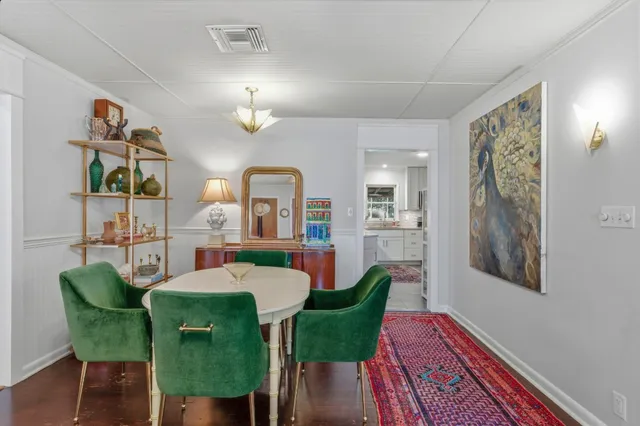 $3,200 | 1101 Arcadia Avenue, Austin, TX 78757