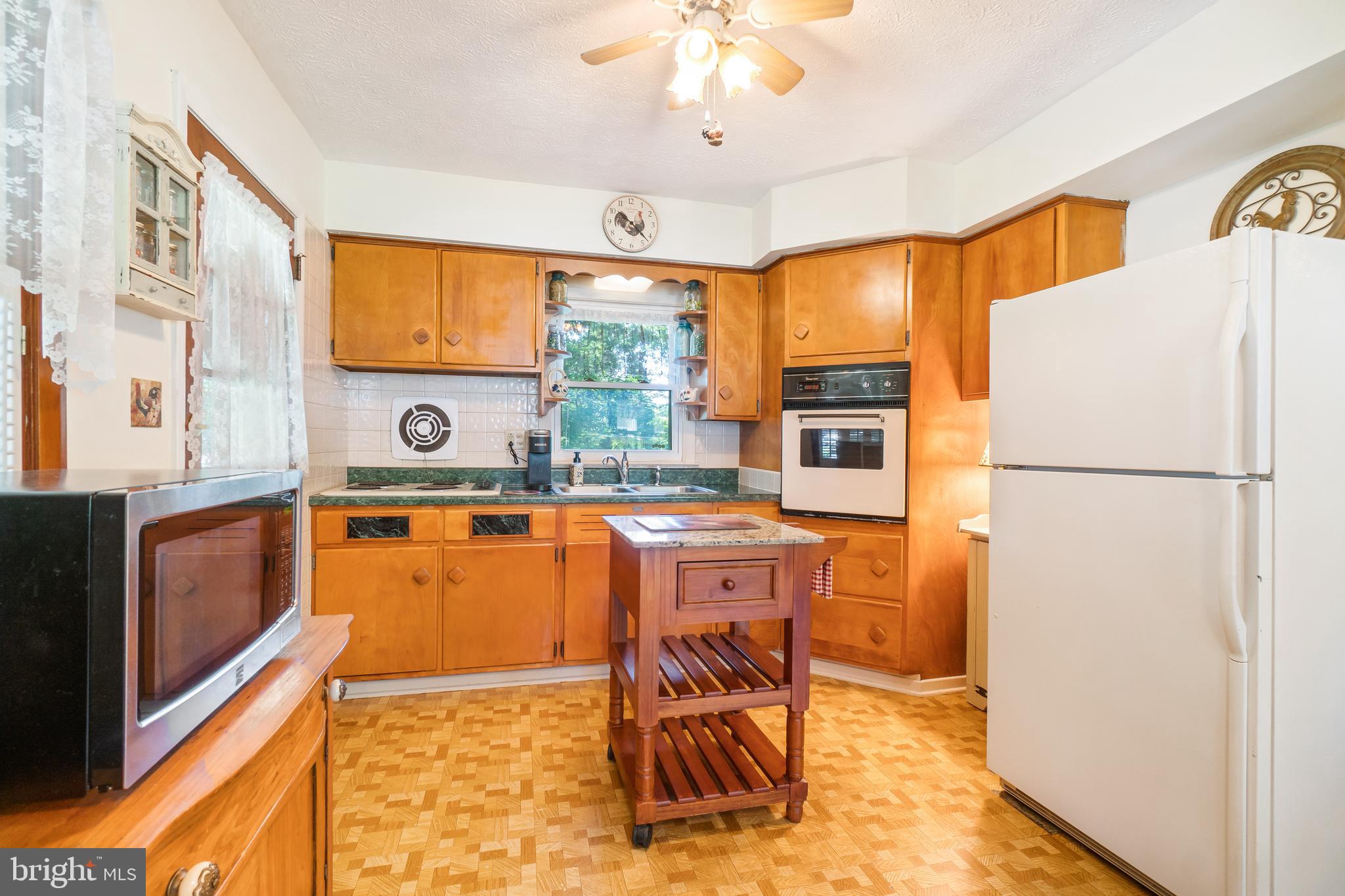 32 Lafayette Avenue Rising Sun, MD 21911 - Photo 8 of 22 Kitchen