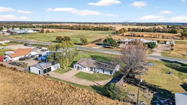 a view of an ocean and a building