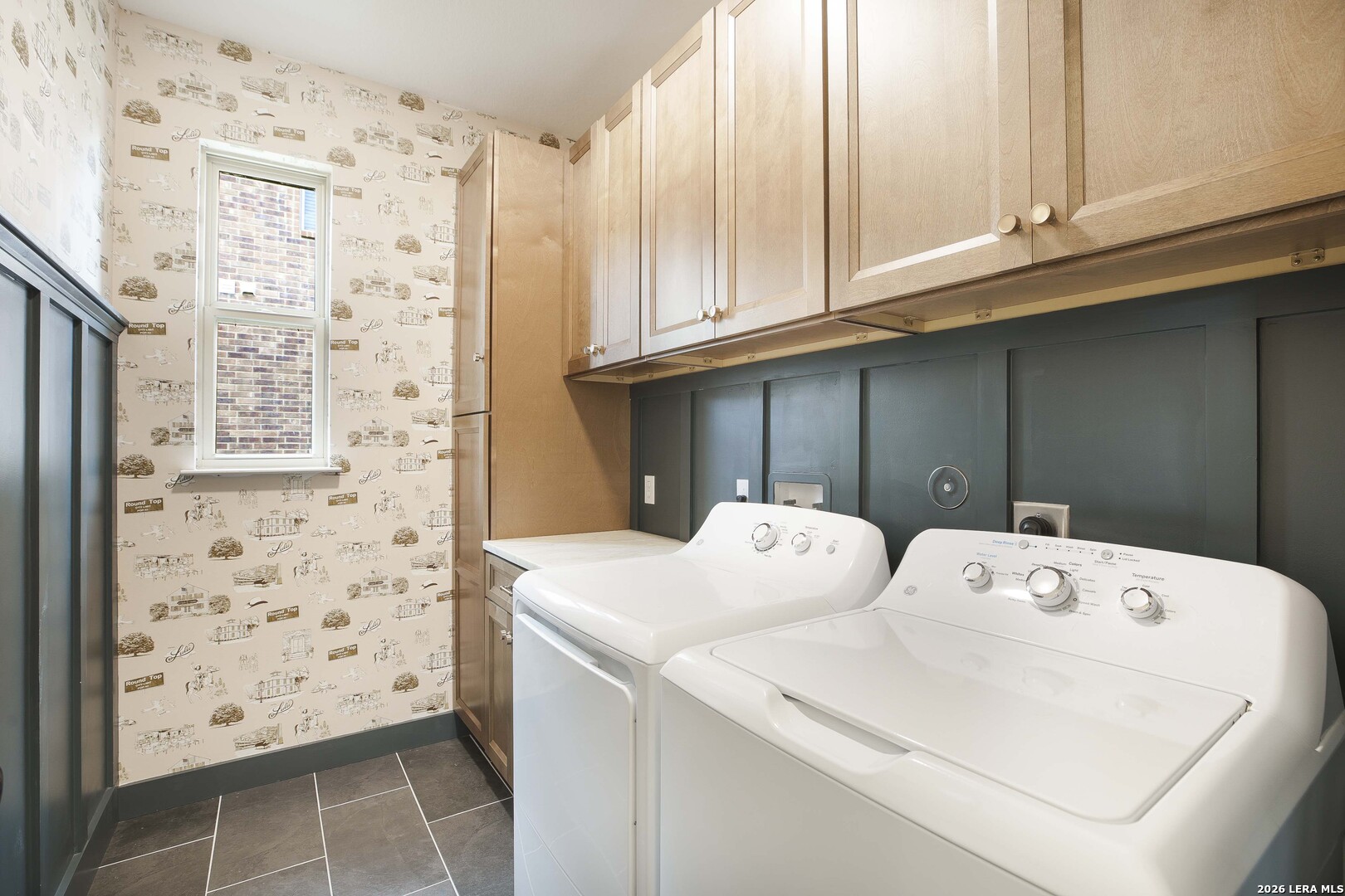 3806 Brahman Road Bulverde, TX 78163 - Photo 28 of 36 a utility room with dryer and washer