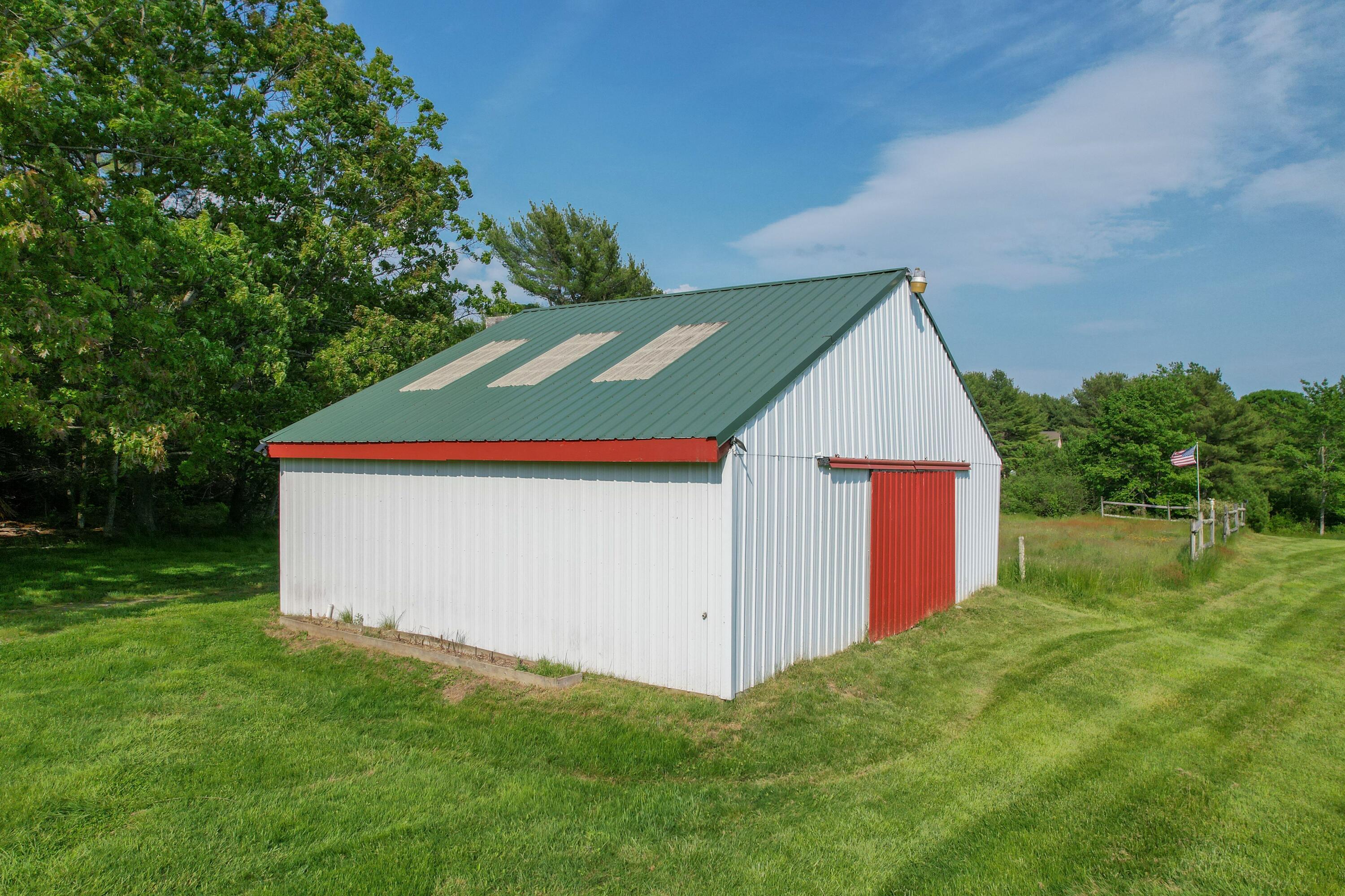 519 Mariaville Road Ellsworth, ME 04605 - Photo 45 of 57 Barn