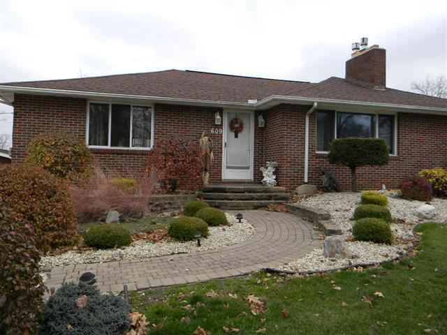 609 Union Street Lagrange, IN 46761 - Photo 3 of 25 Gallery Image 3