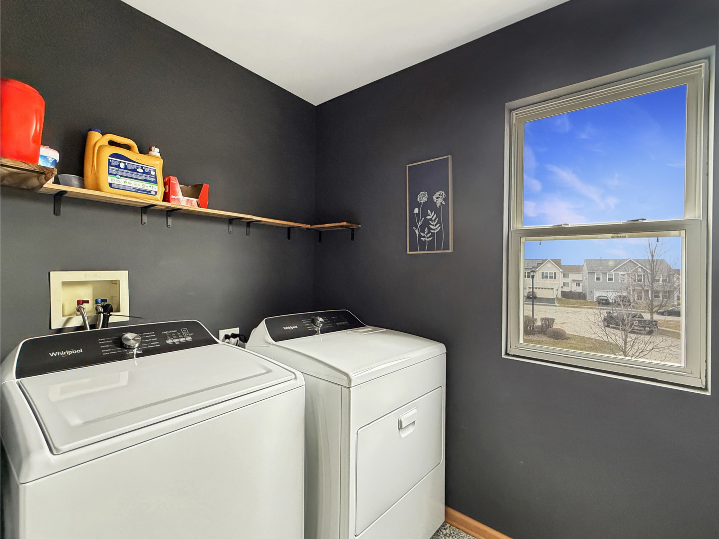 1114 Port Royal Road Pingree Grove, IL 60140 - Photo 19 of 25 a utility room with dryer and washer