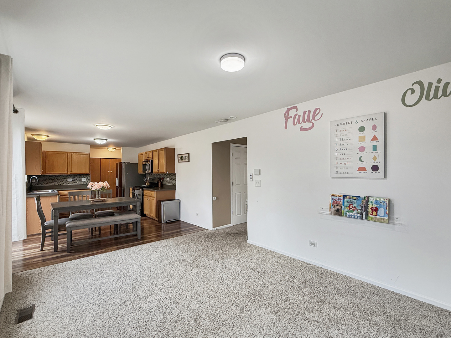 1114 Port Royal Road Pingree Grove, IL 60140 - Photo 6 of 25 a view of a workspace