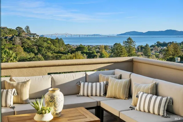 $3,799,000 | 11 Loch Haven Court, San Rafael, CA 94901