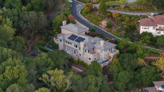 $3,799,000 | 11 Loch Haven Court, San Rafael, CA 94901