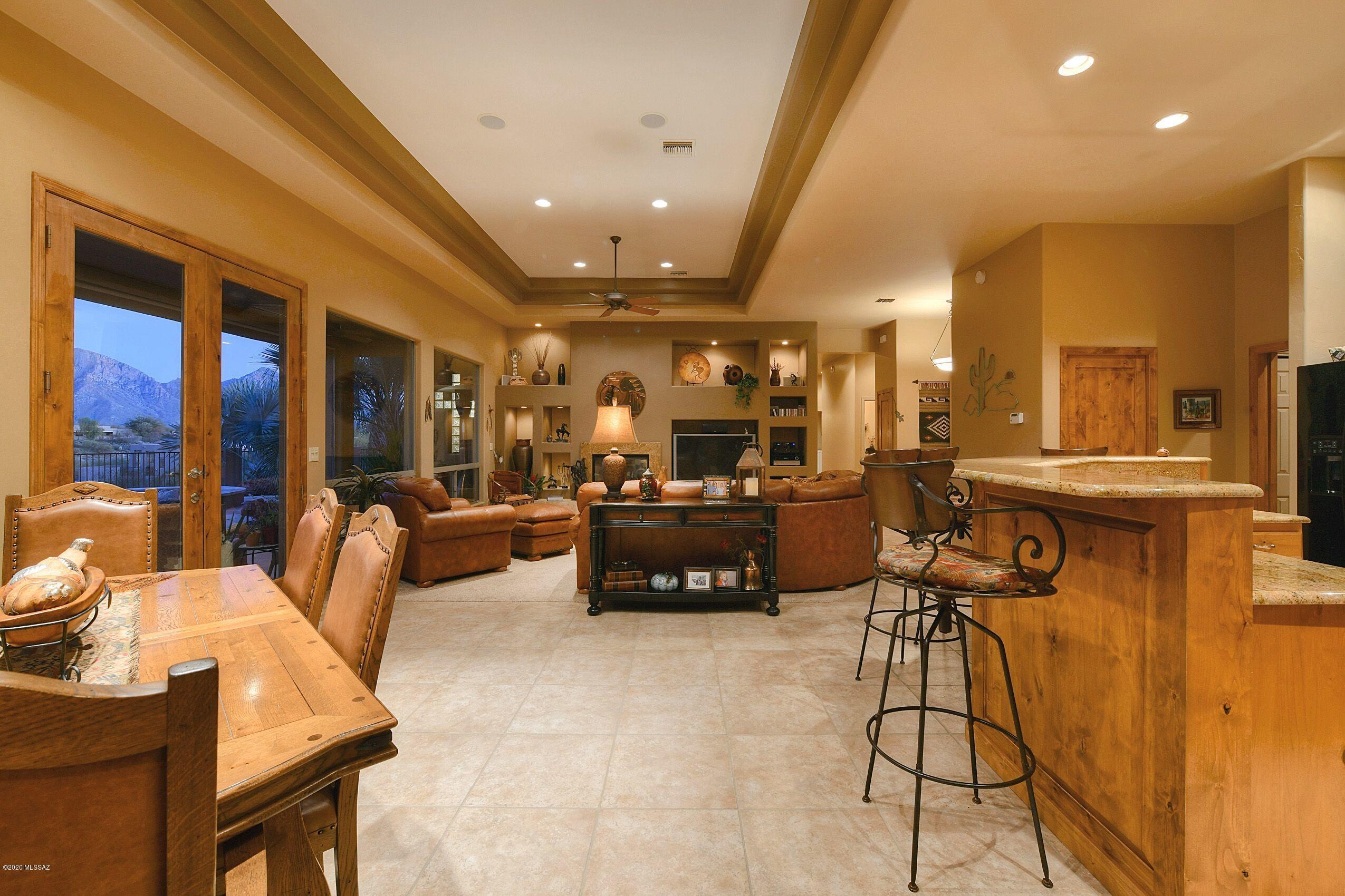 12482 North Copper Spring Trail Oro Valley, AZ 85755 - Photo 6 of 24