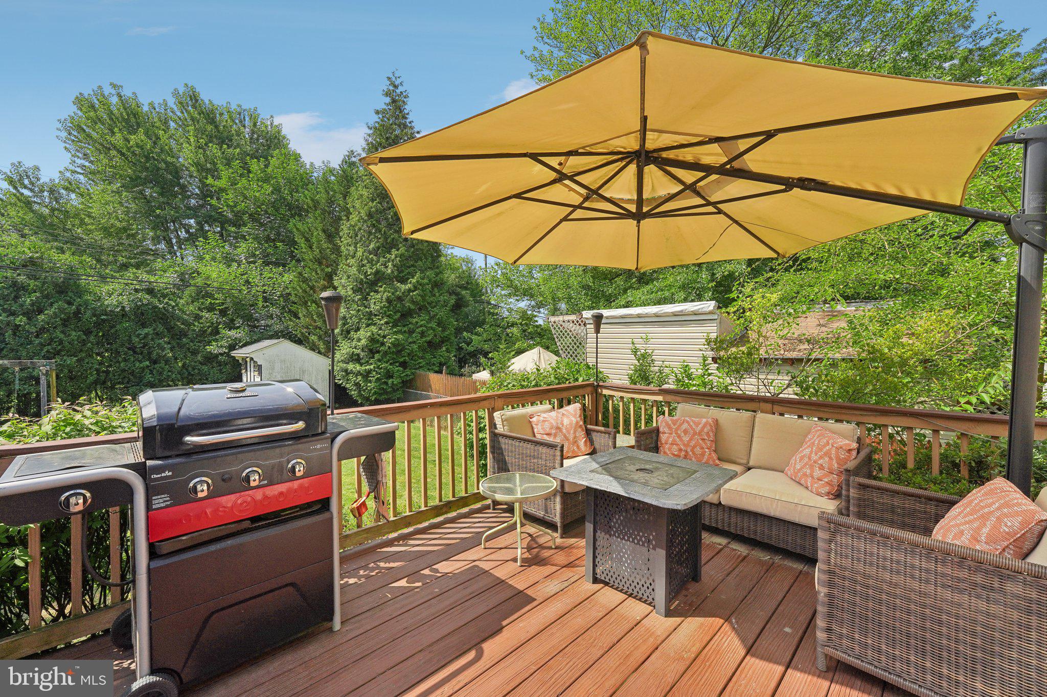 432 Keebler Road King of Prussia, PA 19406 - Photo 28 of 42 Deck