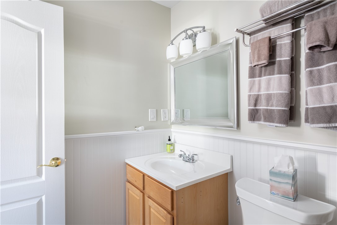 46 Malbone Road, Unit 1 Newport, RI 02840 - Photo 28 of 41