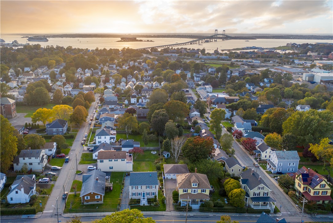 46 Malbone Road, Unit 1 Newport, RI 02840 - Photo 35 of 41