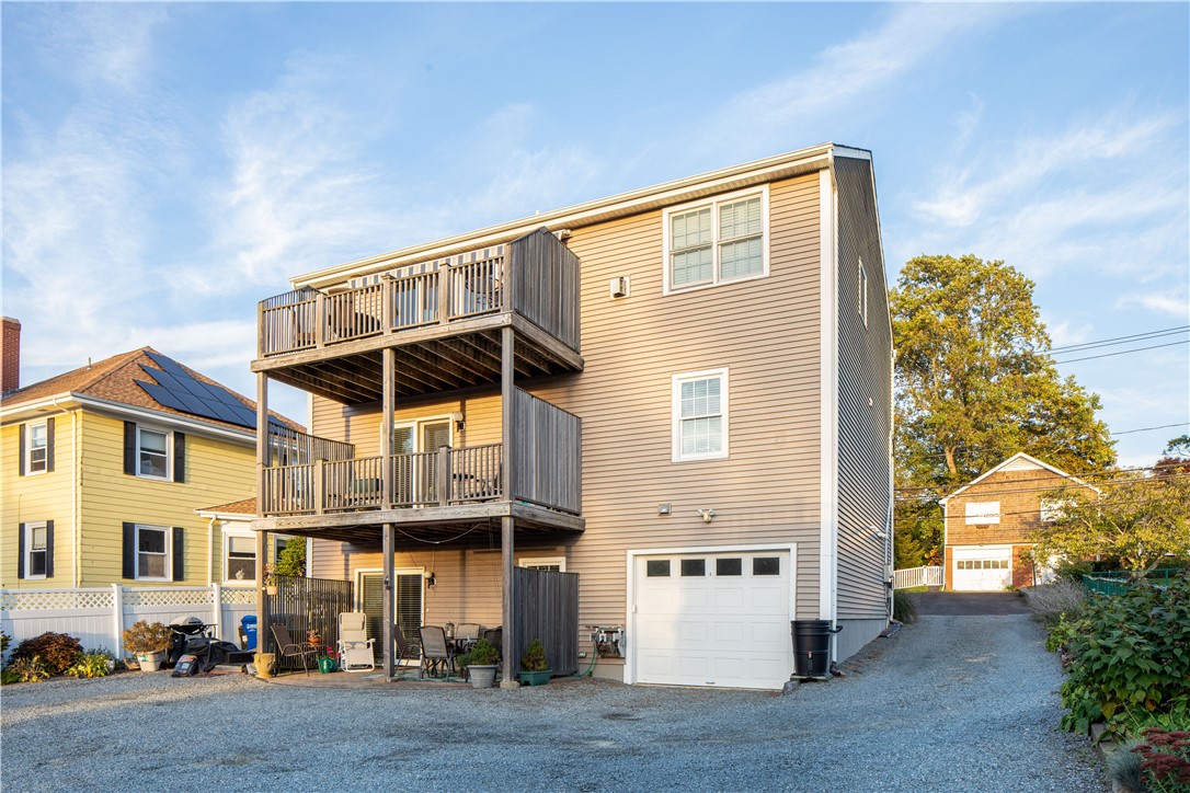 46 Malbone Road, Unit 1 Newport, RI 02840 - Photo 4 of 41