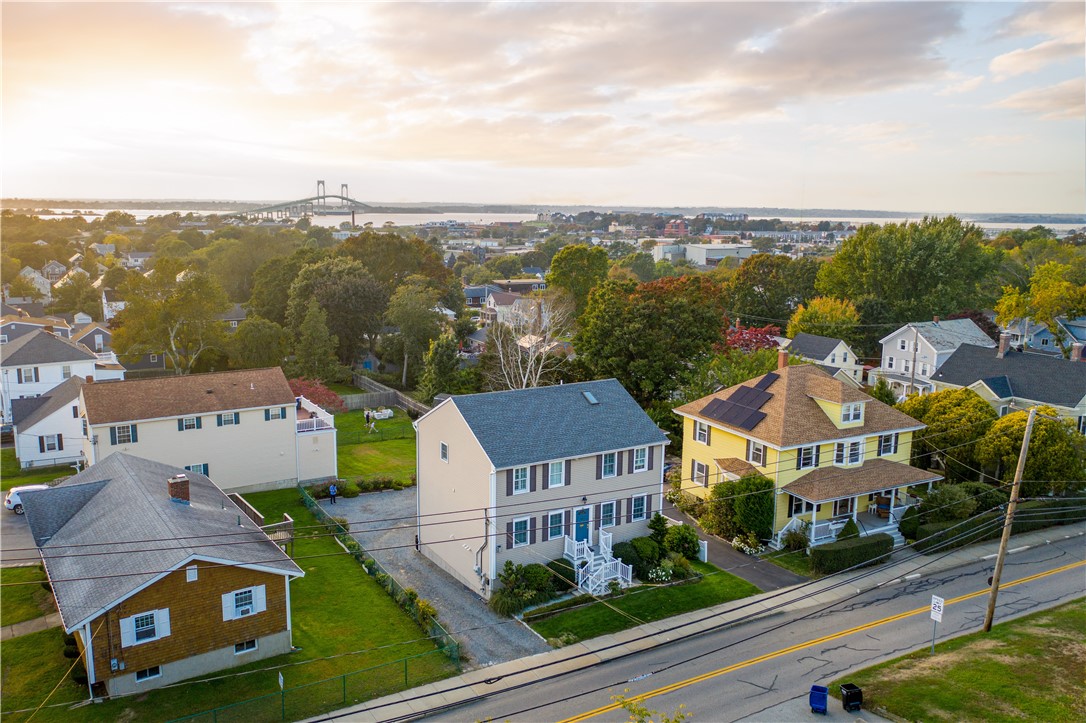 46 Malbone Road, Unit 1 Newport, RI 02840 - Photo 5 of 41