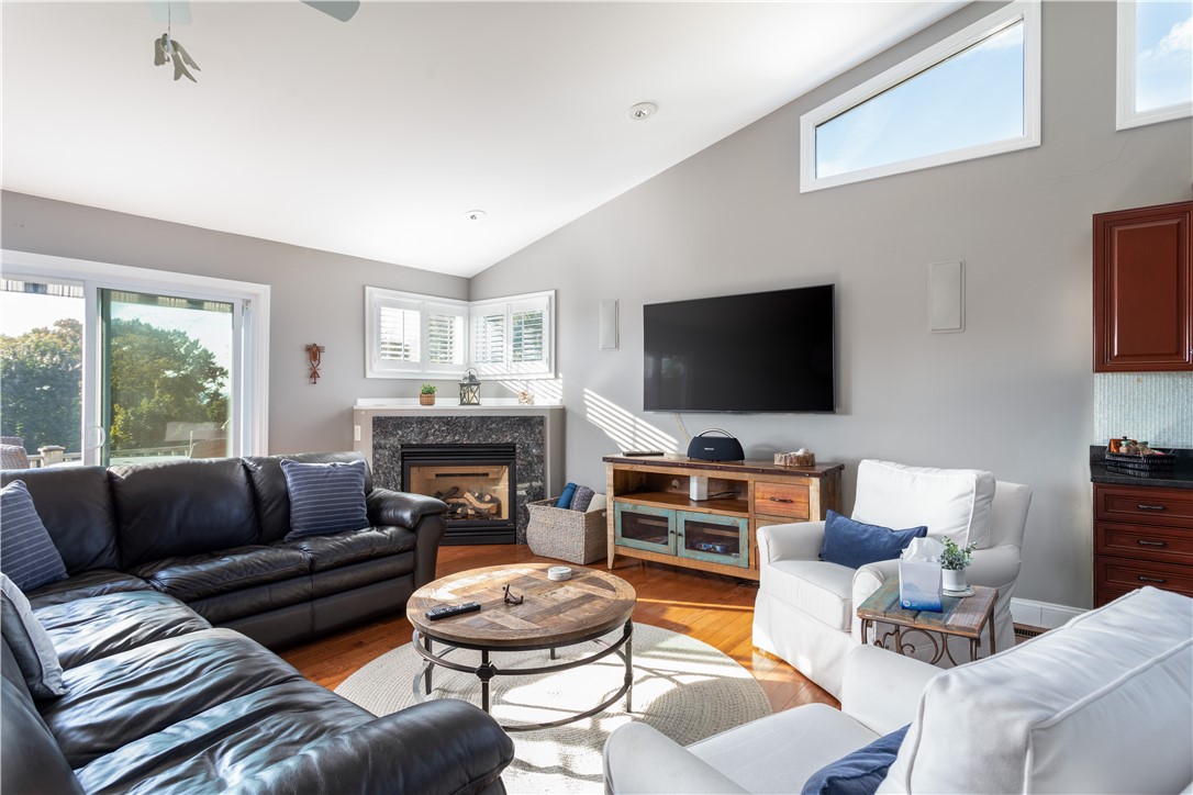 46 Malbone Road, Unit 1 Newport, RI 02840 - Photo 7 of 41