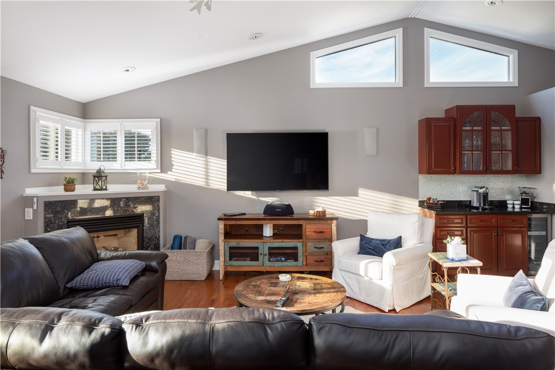 46 Malbone Road, Unit 1 Newport, RI 02840 - Photo 8 of 41