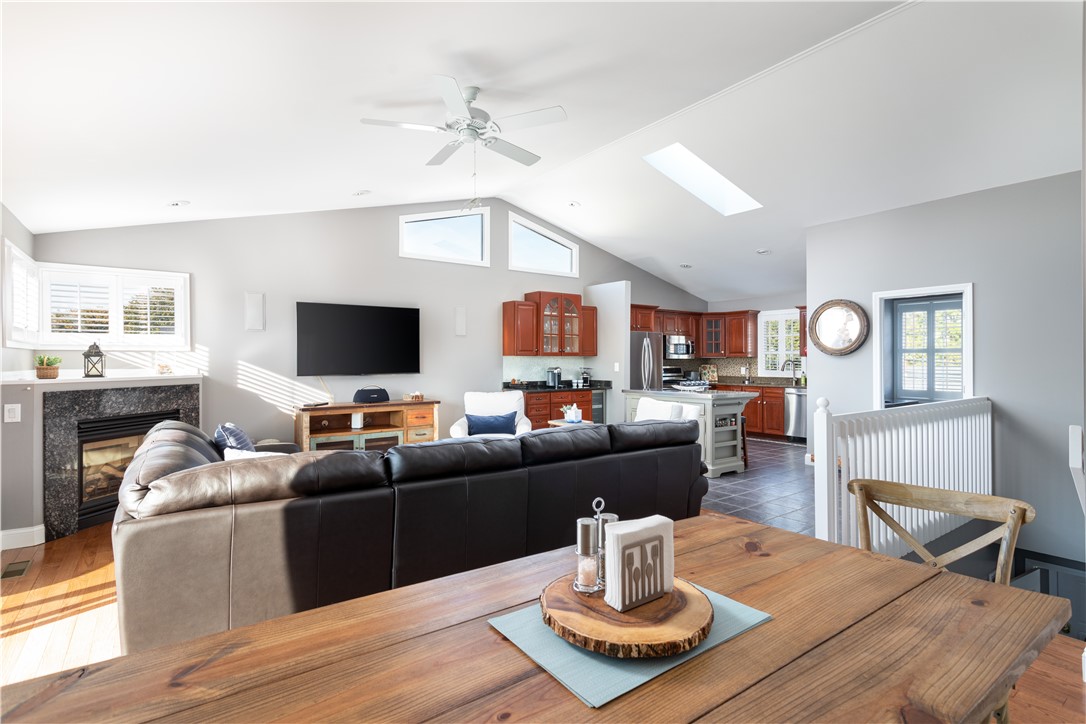 46 Malbone Road, Unit 1 Newport, RI 02840 - Photo 9 of 41