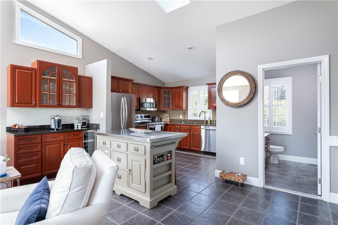 46 Malbone Road, Unit 1 Newport, RI 02840 - Photo 10 of 41