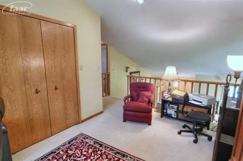 8490 Bennett Lake Road Fenton, MI 48430 - Photo 14 of 31 20403938-13.JPG