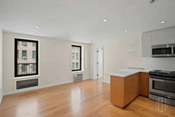 $4,100 | 200 East 35th Street, Unit 4 | Murray Hill
