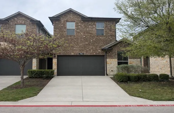 $2,305 | 1200 10th Street, Unit 1703, Pflugerville, TX 78660