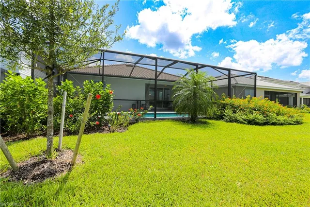 $2,895 | 2155 Hamlin Street, Naples, FL 34120