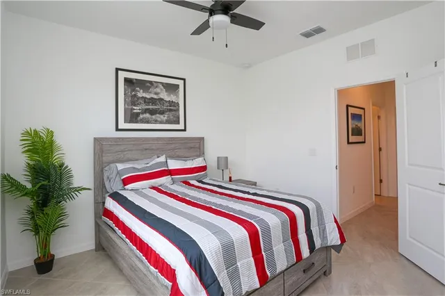 $2,895 | 2155 Hamlin Street, Naples, FL 34120