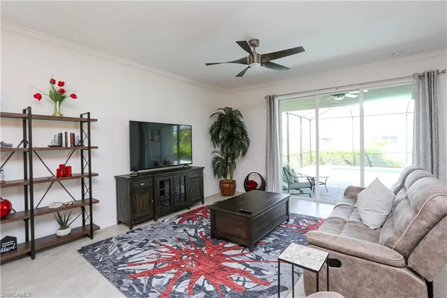 $2,895 | 2155 Hamlin Street, Naples, FL 34120