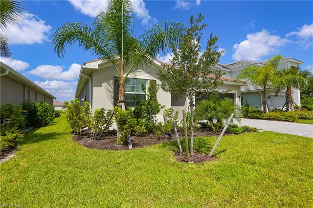 $2,895 | 2155 Hamlin Street, Naples, FL 34120