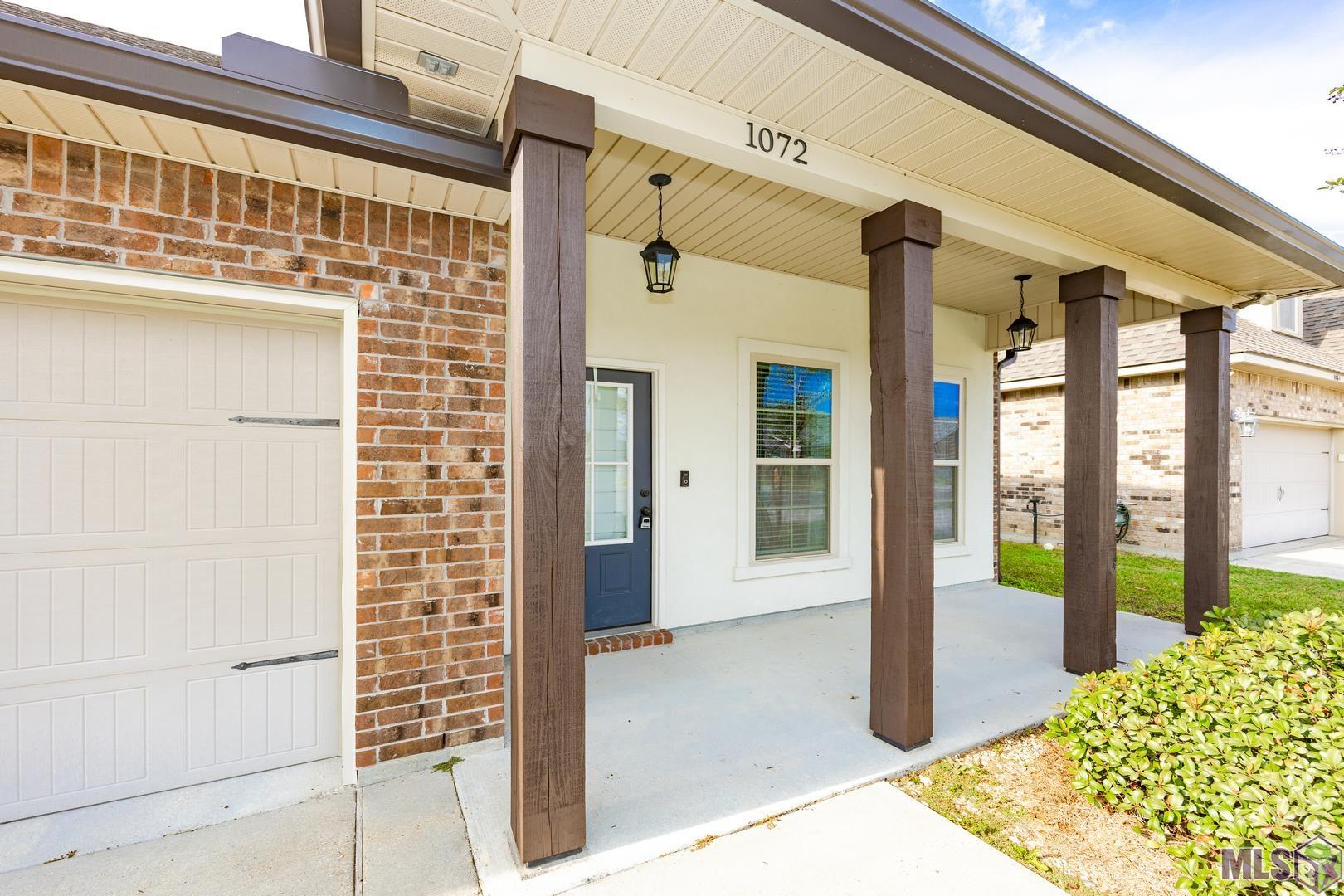 1072 Shadow Bluff Drive Baton Rouge, LA 70820 - Photo 2 of 26