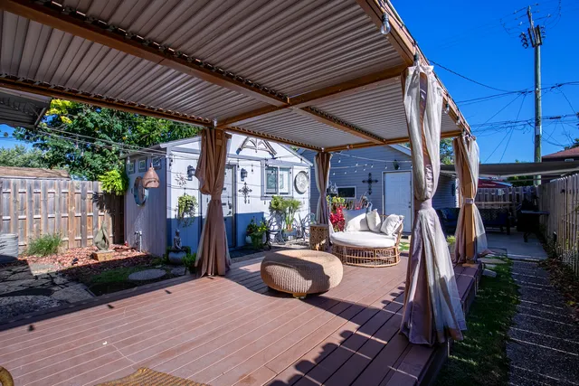a view of outdoor space yard and patio
