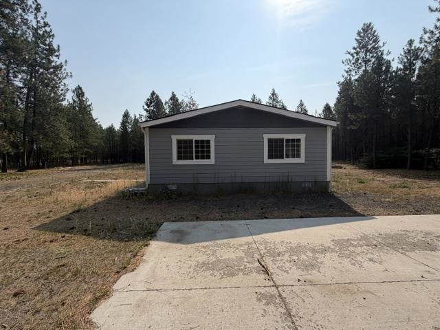 22220 North Elk Chattaroy Road Colbert, WA 99005 - Photo 3 of 16