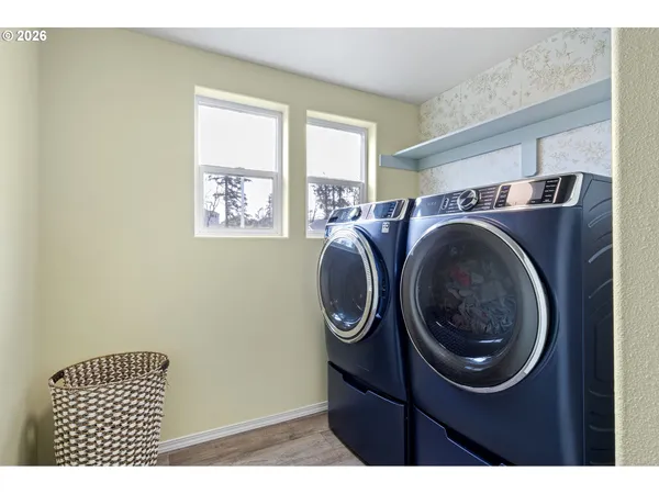 $550,000 | 5290 Squirrel Street, Springfield, OR 97478