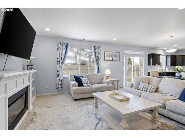 $550,000 | 5290 Squirrel Street, Springfield, OR 97478