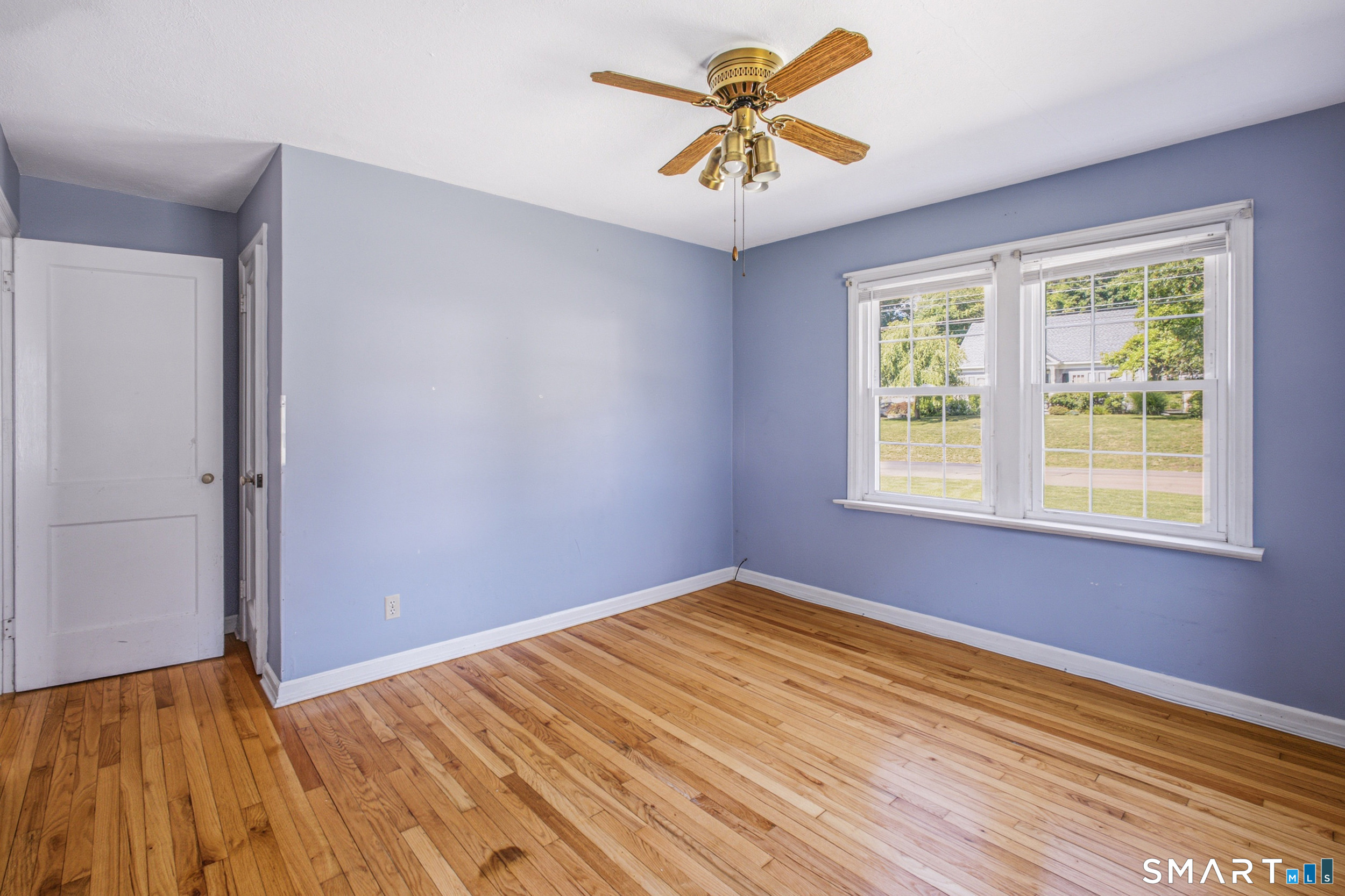 65 Sidehill Road Hamden, CT 06517 - Photo 23 of 37