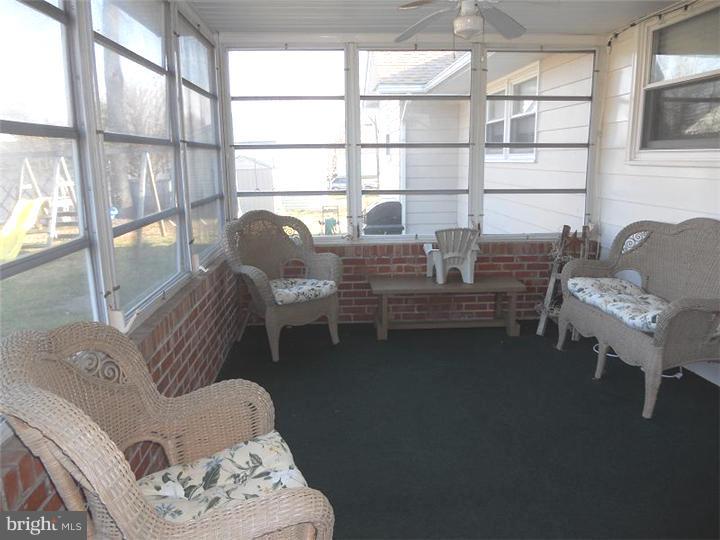 134 Annapolis Road Pennsville, NJ 08070 - Photo 9 of 14 Enclosed Porch