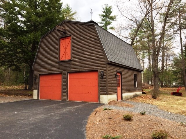 18 Clifton Road Bedford, NH 03110 - Photo 2 of 4 Gallery Image 2